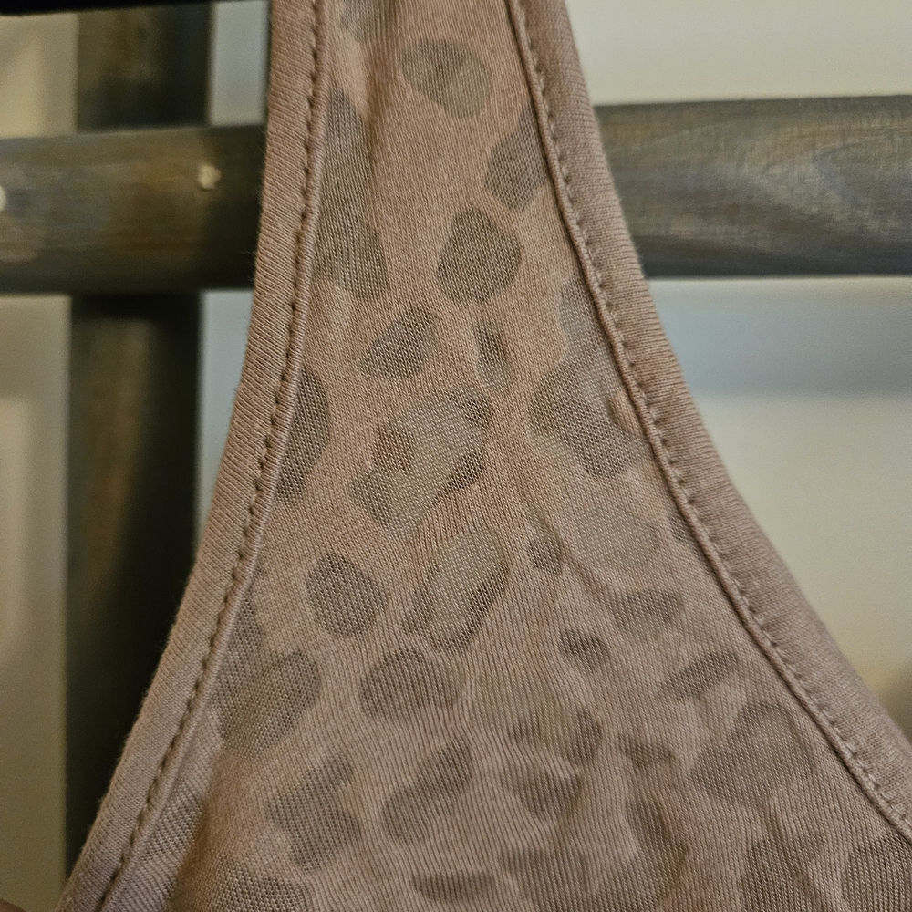 Chic Animal Print Tank Top in Tan - Picture 3 of 8